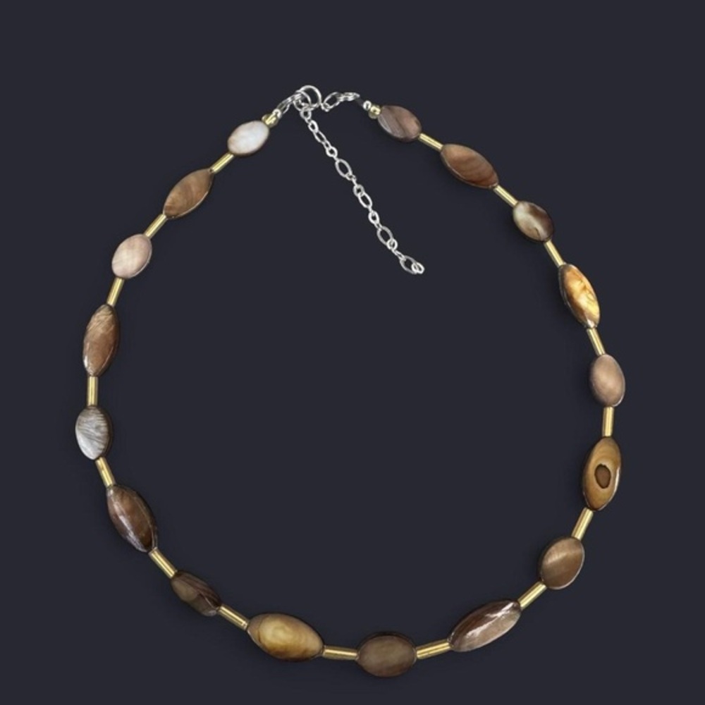 Brown Oval Shell Beads Necklace